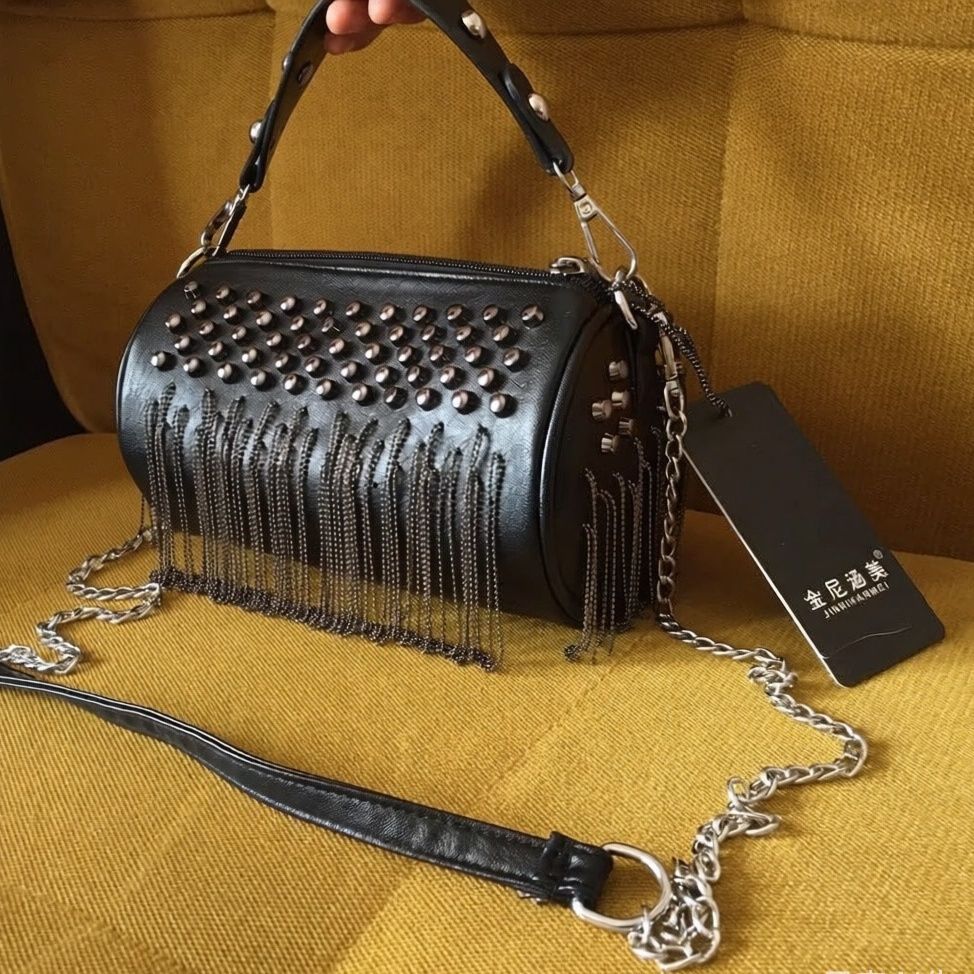 2026 ファッションミニタッセルリベットハンドバッグショル - Women Bags 2026 Trends のレビューと価格